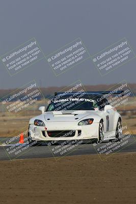 media/Nov-12-2022-GTA Finals Buttonwillow (Sat) [[f6daed5954]]/Group 3/Session 1 (Sweeper)/